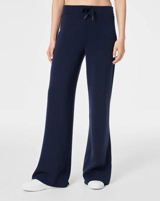 Airessentials Wide Leg Pant