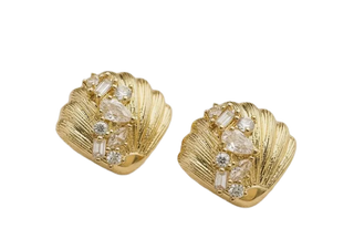 Elegant Vintage-Inspired Shell and Zirconia Earrings