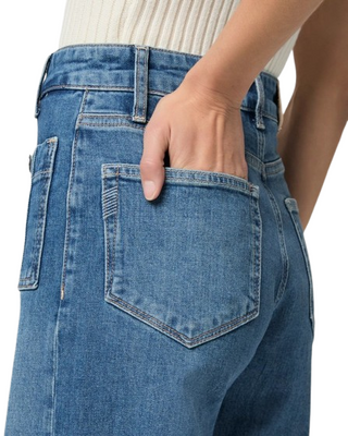 Anessa 31" w/ Seamed Patch Pockets